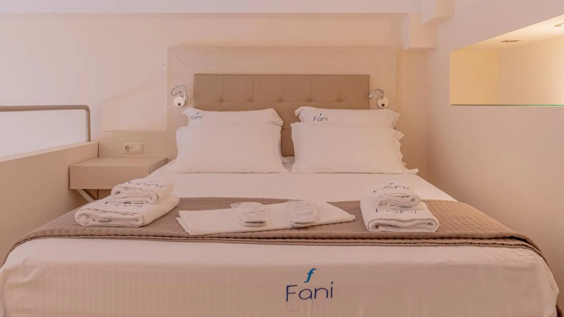 Fani Luxury Apartments Stavros Stavros